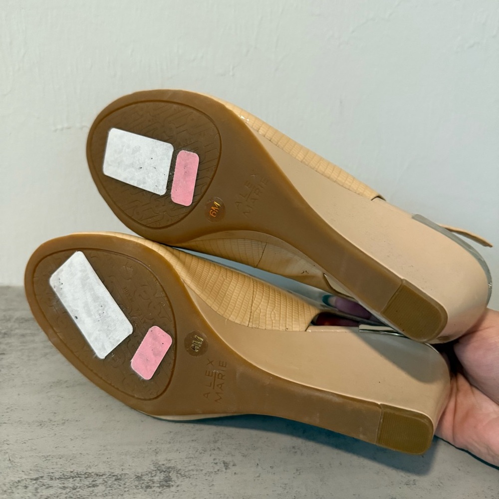 Cream/Nude Alex Marie Wedges Size 6 in Women - Picture 5 of 5